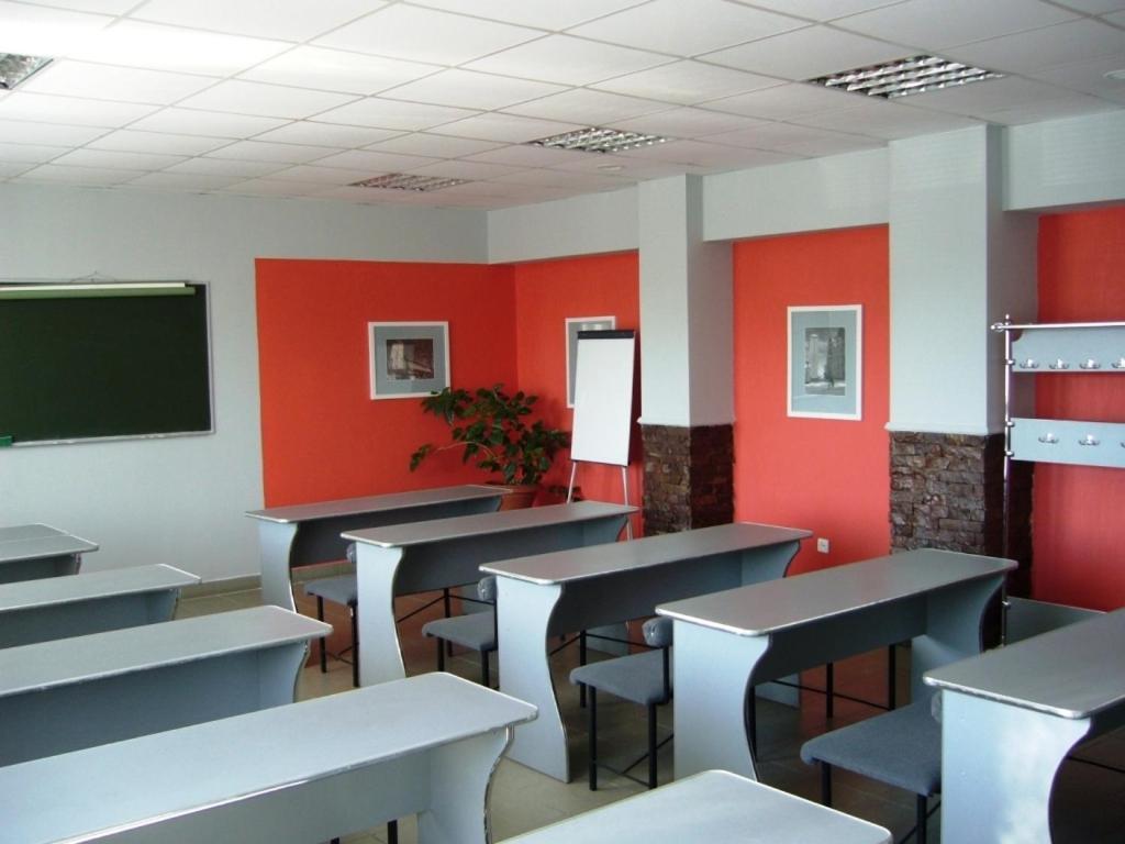 Hotel Profspilkovyi Łuck Zewnętrze zdjęcie