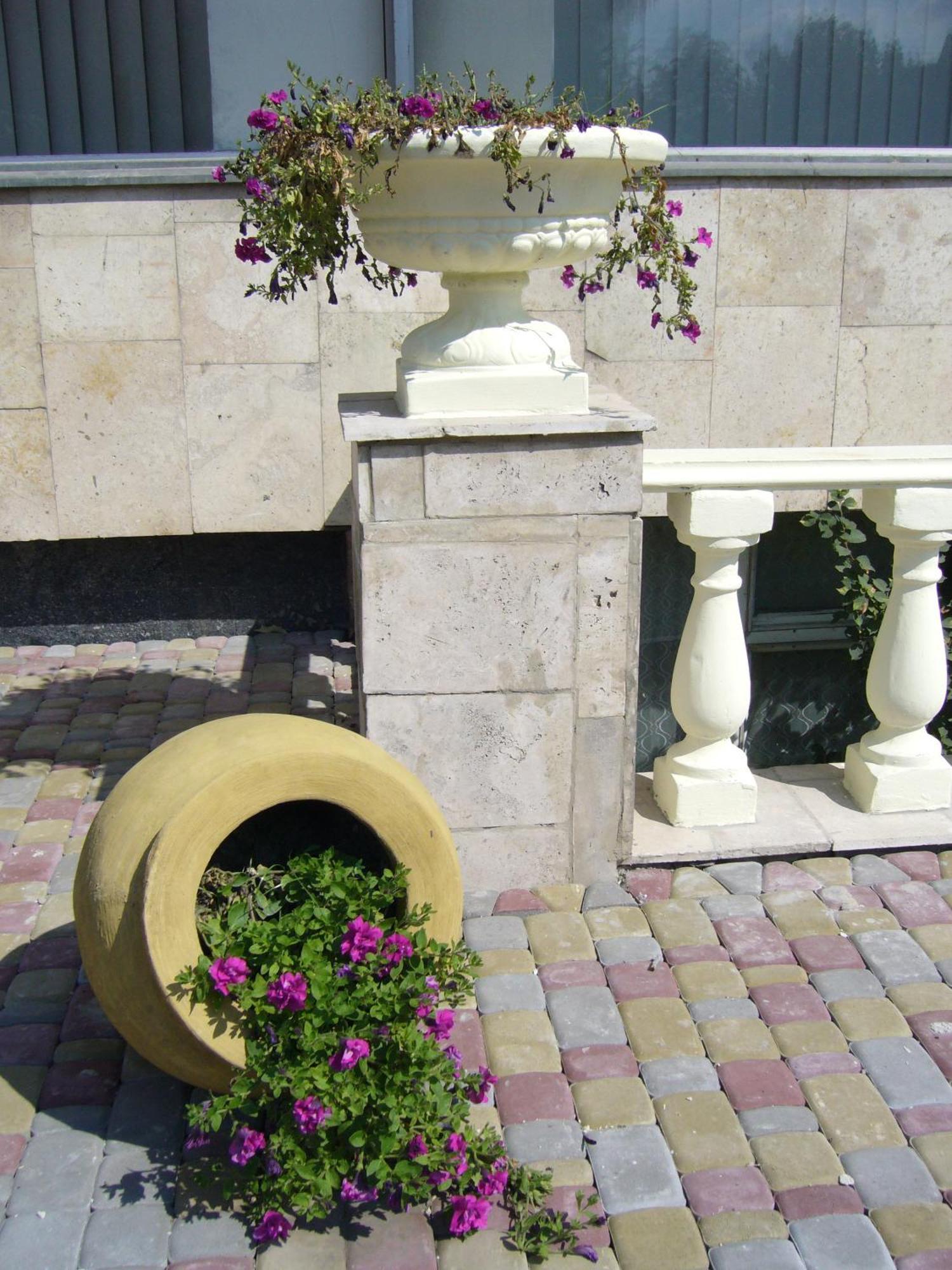 Hotel Profspilkovyi Łuck Zewnętrze zdjęcie